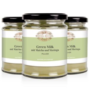 Green Milk mit Matcha und Moringa Pulver